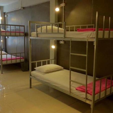 Mile Map Hostel Bangkok Exterior photo